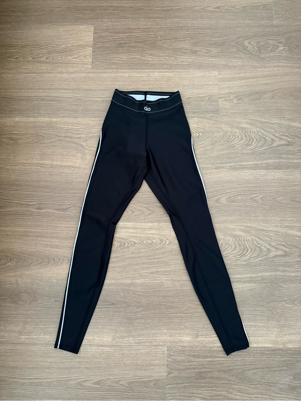 Alo Yoga Airlift High-Waist Suit Up Legging Black Xs